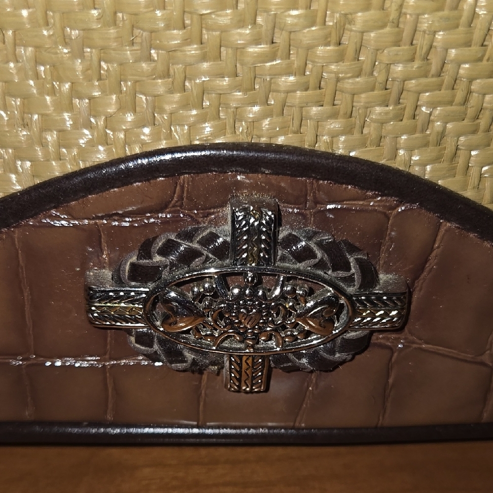 Vintage Elegant Tan and Brown Women's Handbag by Marlo Handbag and Accessories. - Picture 2 of 11
